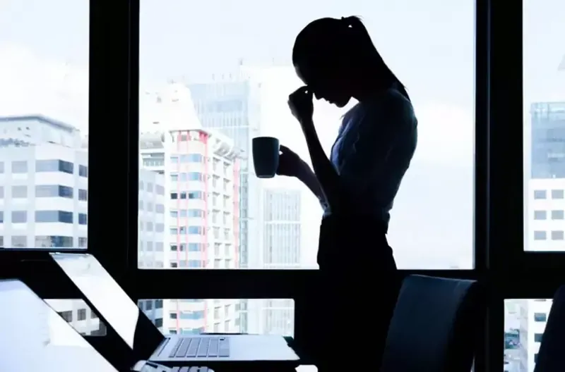 Vuelo de la Esfinge - Home Office y Salud Mental_1
